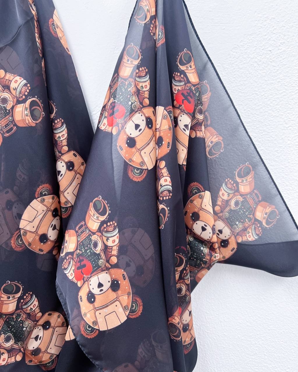 FOULARD CYBER BEAR