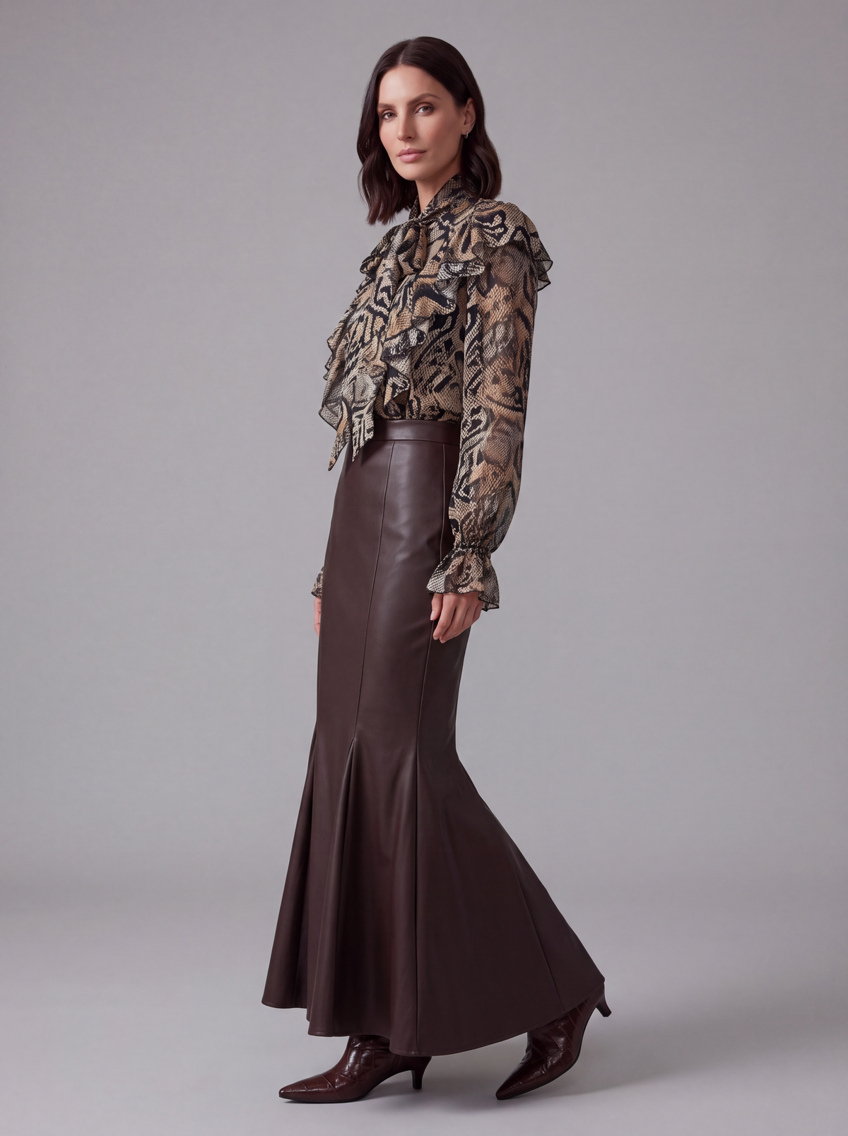 GONNA LUNGA IN ECOPELLE DARK BROWN