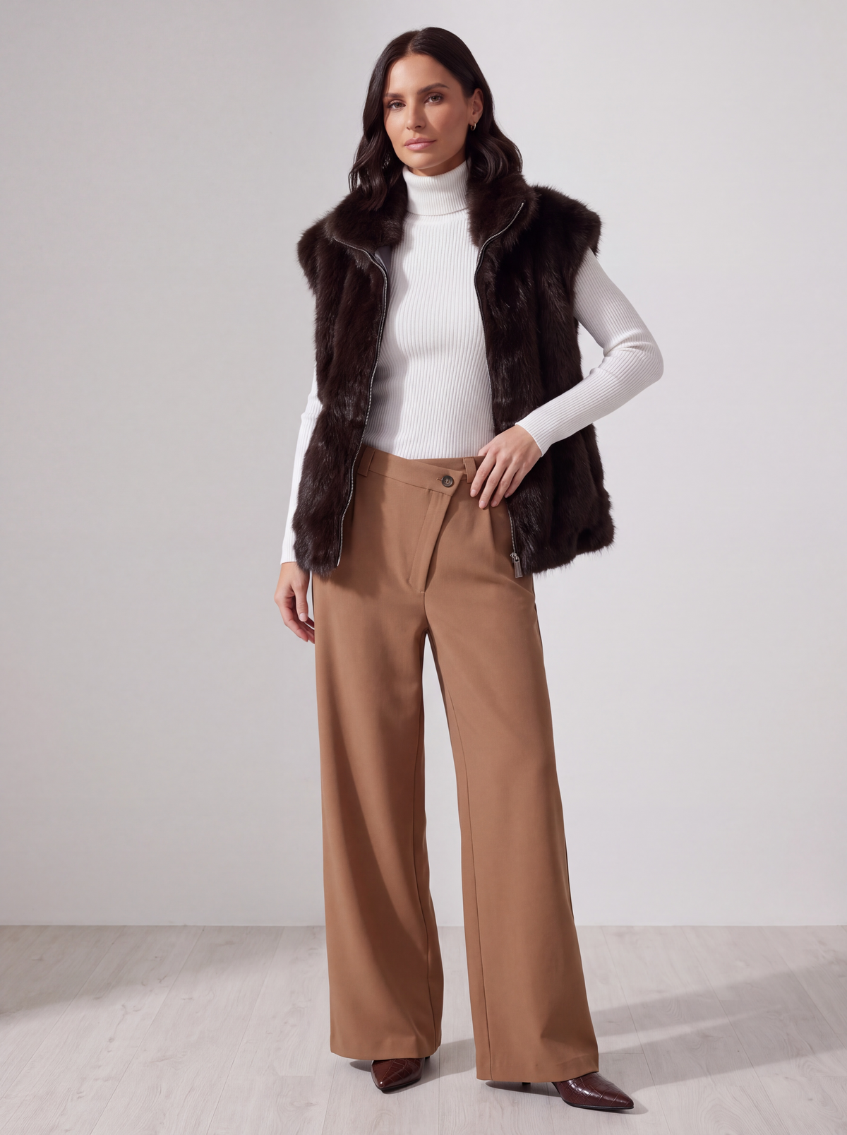 PANTALONI PALAZZO CAMMELLO A VITA ALTA