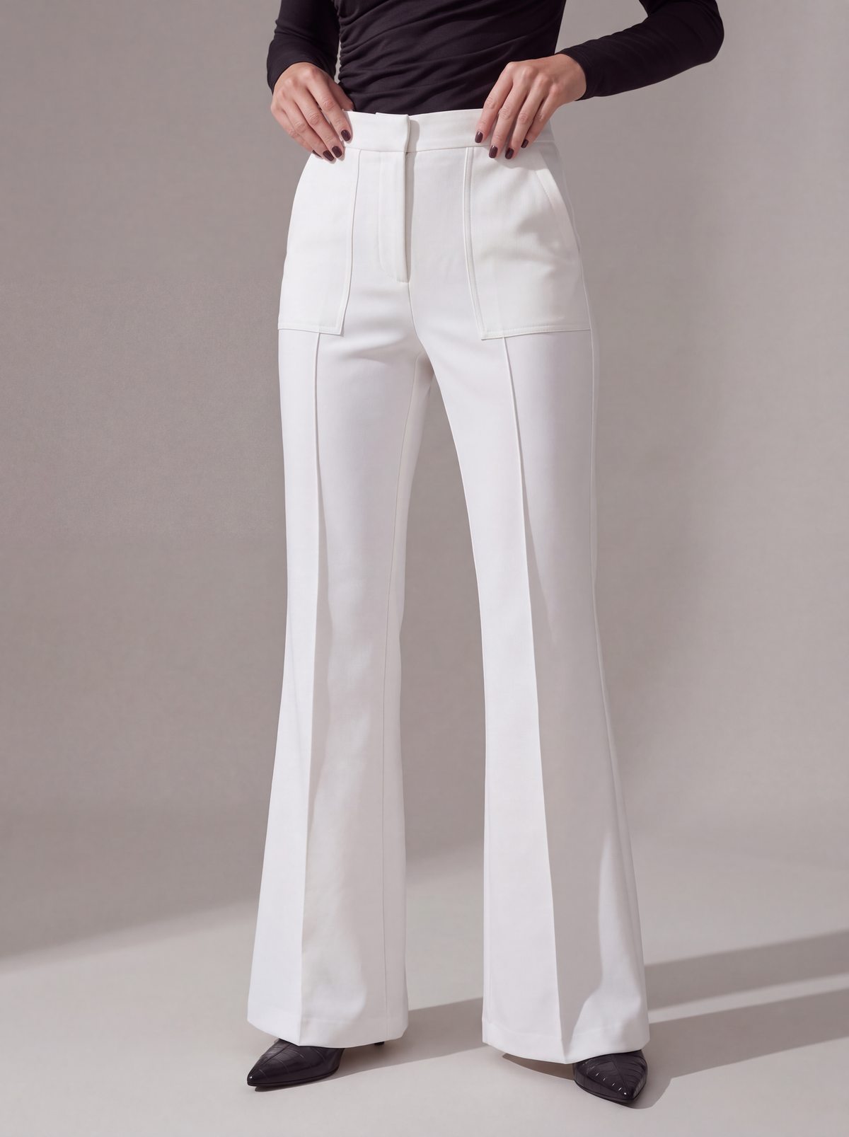 PANTALONI FLARE BIANCHI