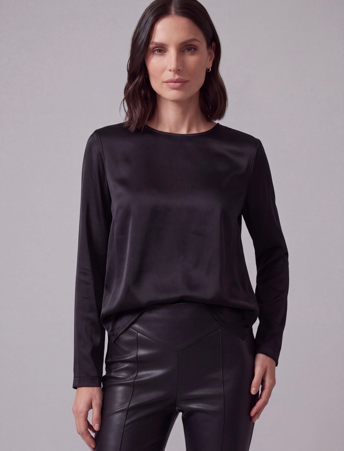 BLUSA SATIN NERA MANICA LUNGA