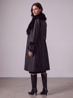 CAPPOTTO NERO IN ECOPELLE CON ECOPELO