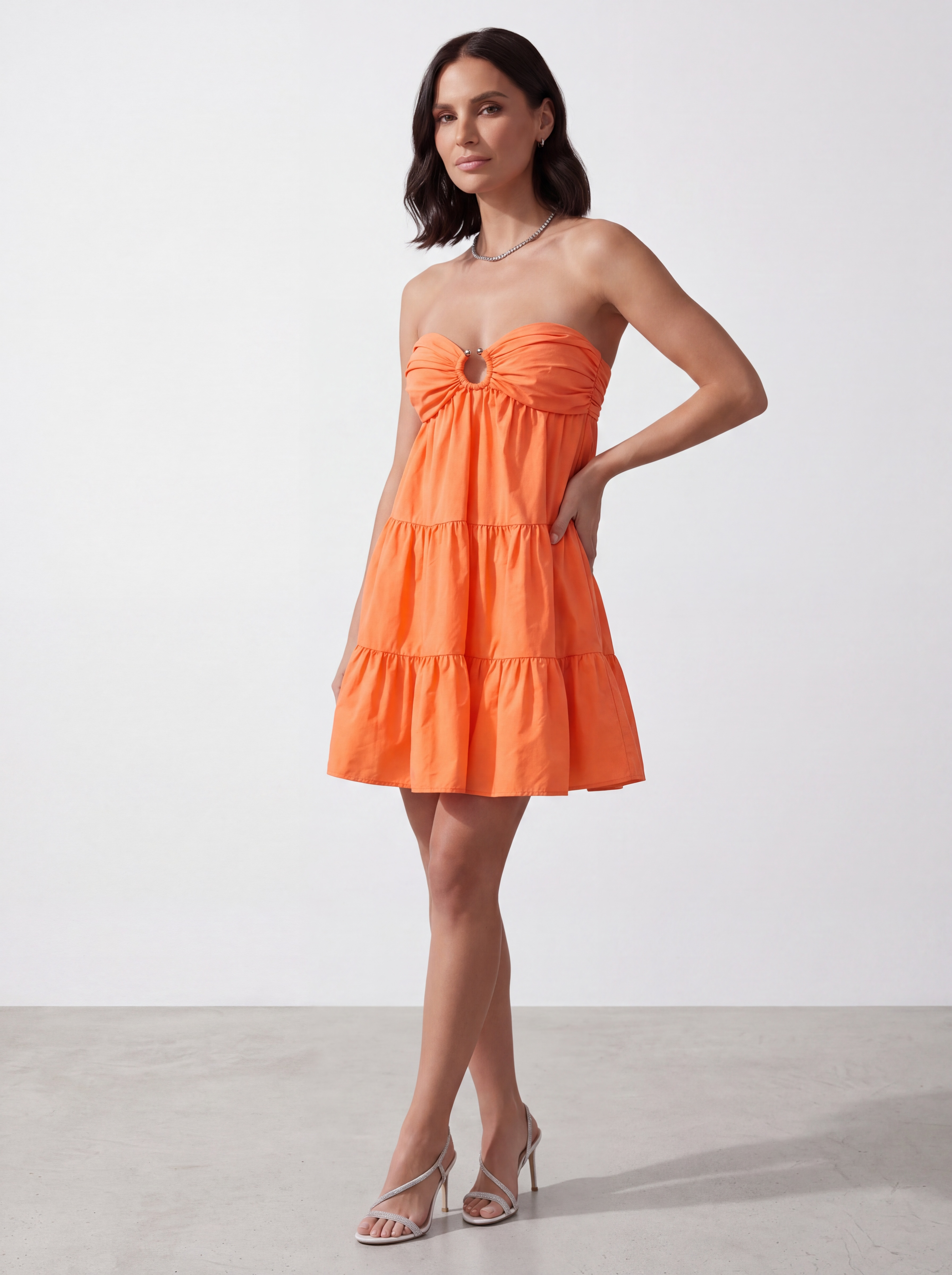 ABITO ARANCIO