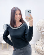MAGLIONE SCOLLO A BARCA NERO