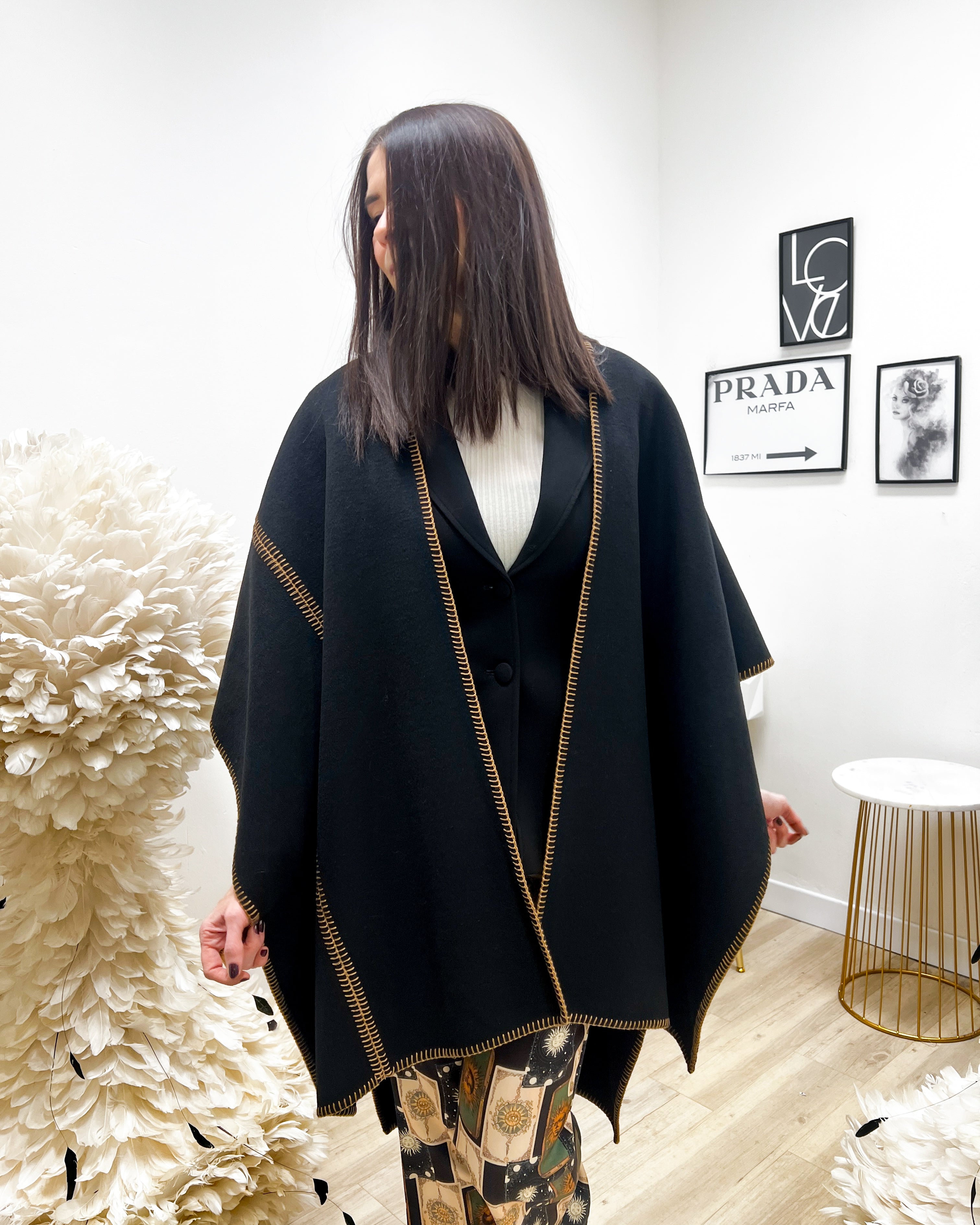 MANTELLA CON CINTURA