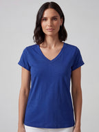 T-SHIRT BLU NAVY SCOLLO A V