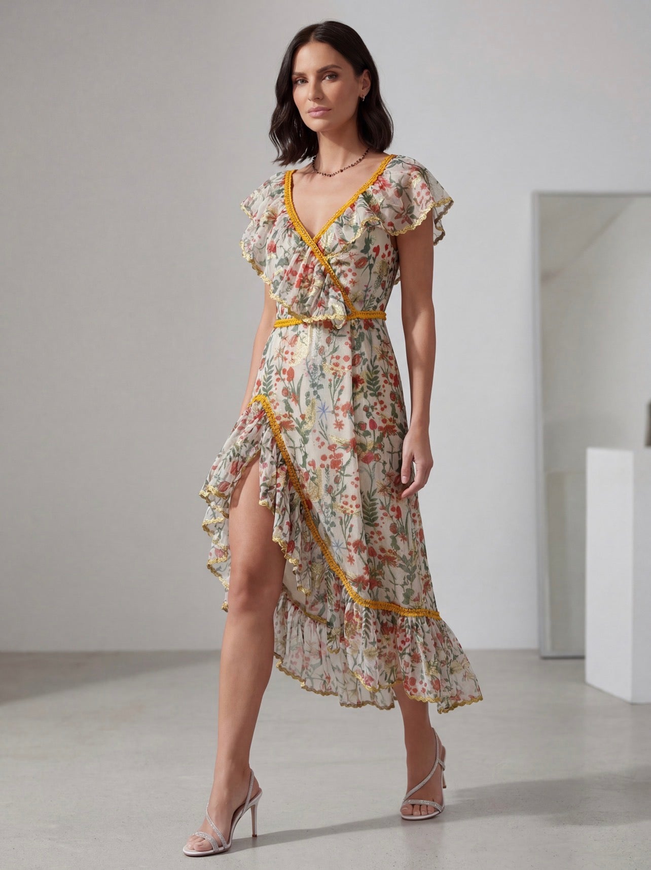 ABITO FLOWERS CHIC