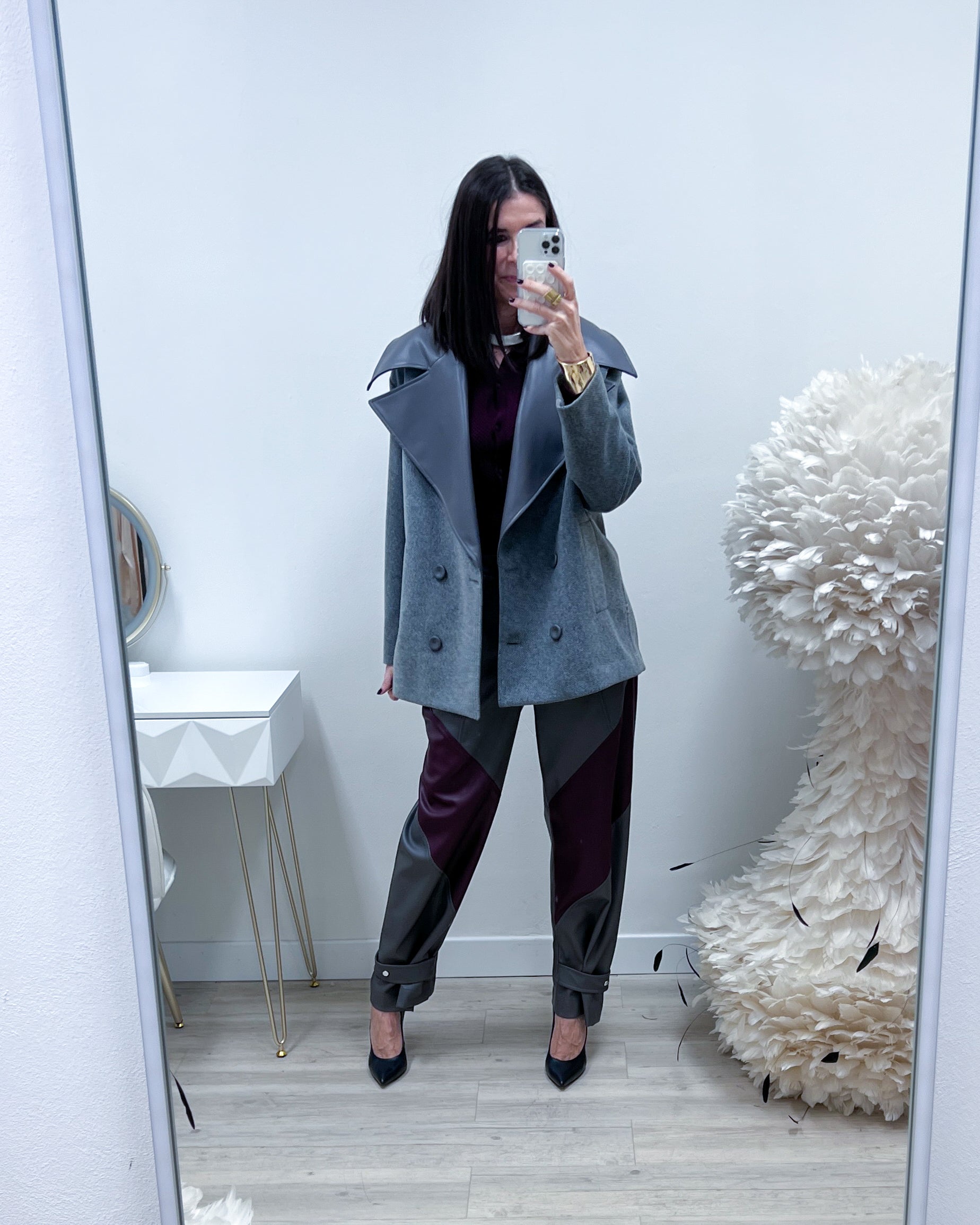 PANTALONI ECOPELLE CON INSERTI