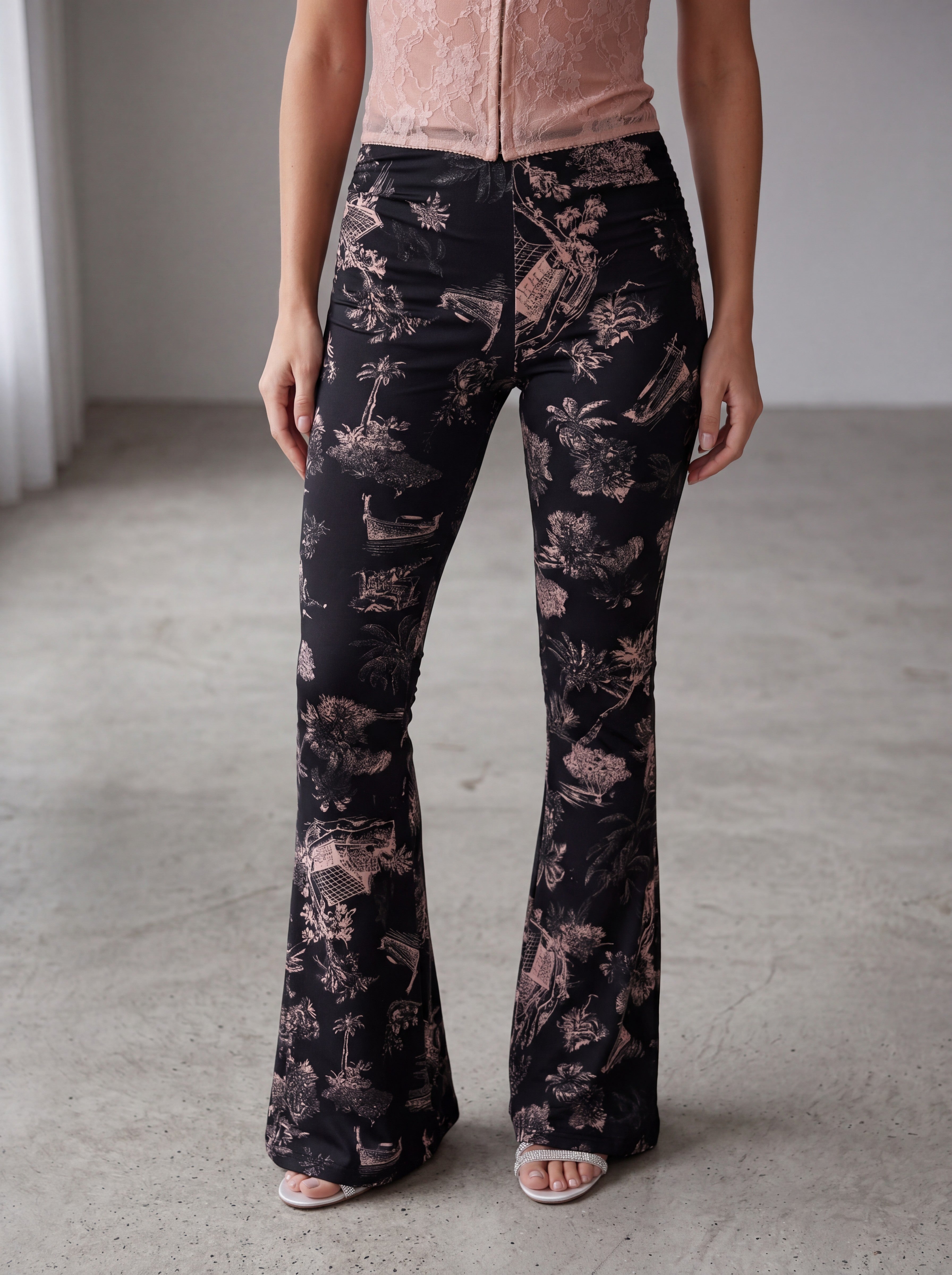 PANTALONI FLARE LYCRA